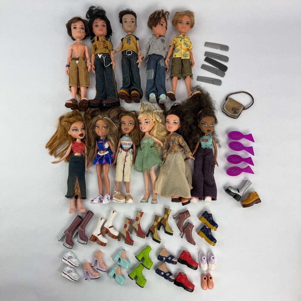 Bratz Doll Lot 11 Dolls Boyz Girls Clothes Shoes Accessories MGA Y2K Vintage
